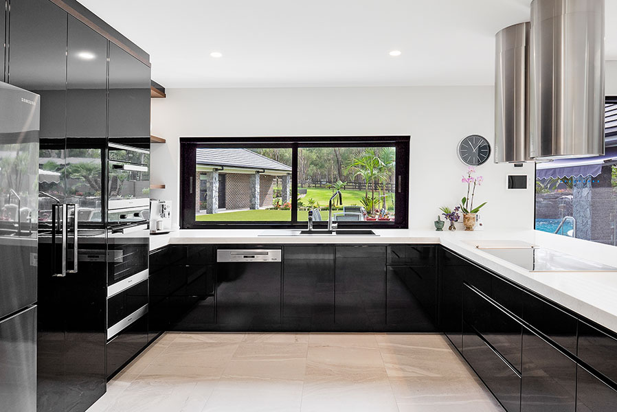 Australian Standard Individual House Aluminum Black Double Tempered Glass High Quality Sliding Window Door